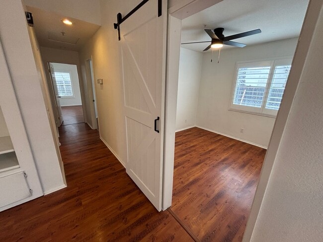 Building Photo - Charming home in gated community in Missio...