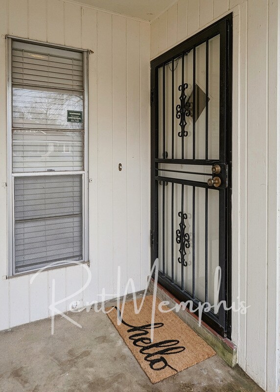 Building Photo - 1607 Forest Ave