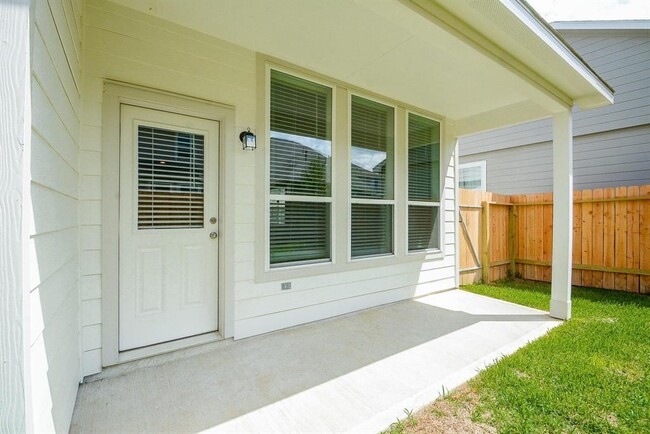 Building Photo - 2745 Williams Grv Ct