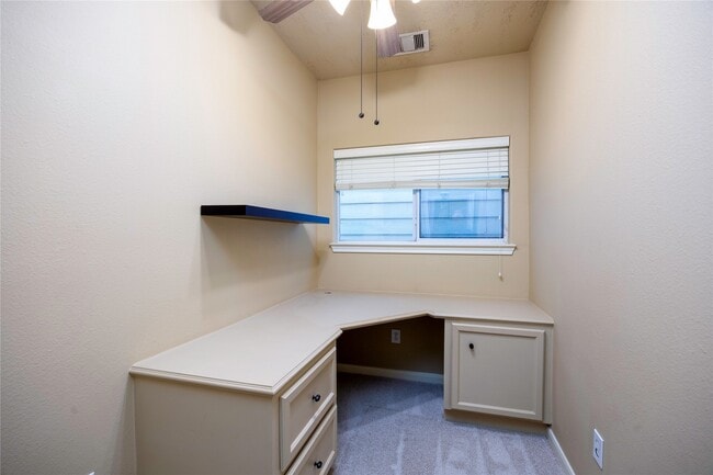 Building Photo - 1717 Aden Mist Dr