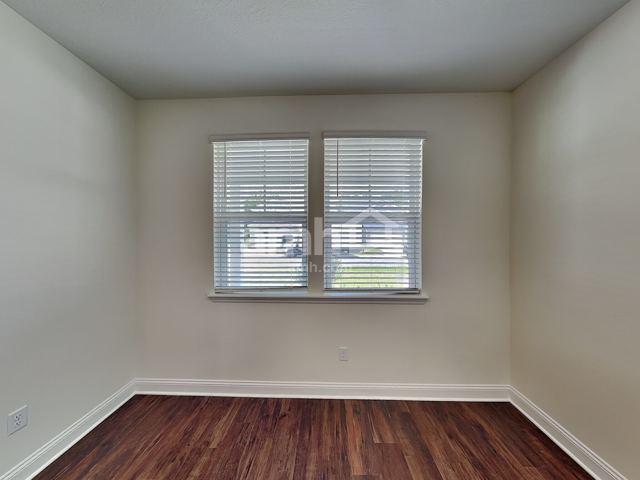 Building Photo - 314 Banyan Frst Dr