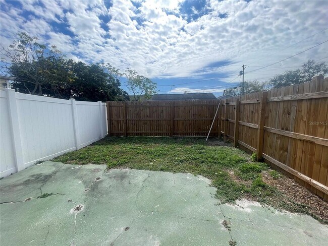 Building Photo - 5475 42nd St N