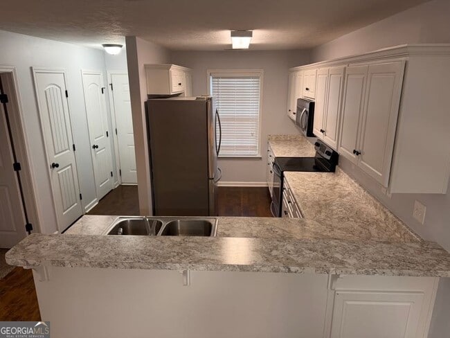 Building Photo - 187 Buckhaven Way