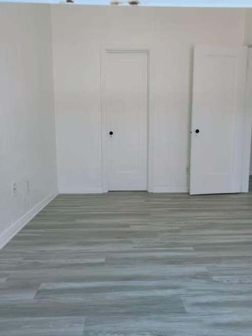 Building Photo - Craven Apartments