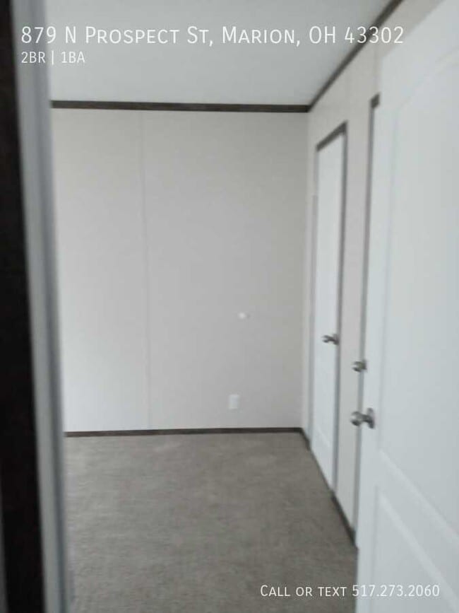 Building Photo - 879 N Prospect St