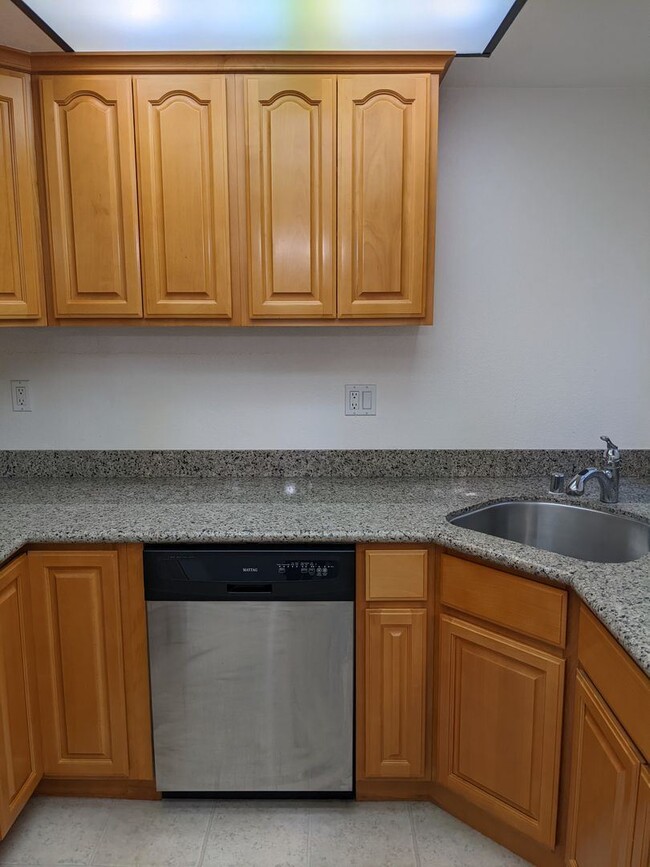 Building Photo - 2 br, 2 bath House - 1792 Braddock Court