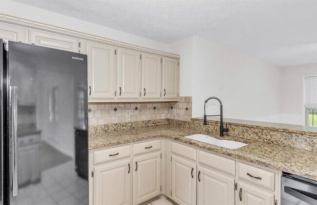 Building Photo - 1491 Pinyon Pl