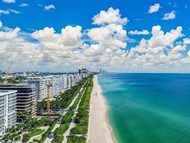 Building Photo - 9341 Collins Ave
