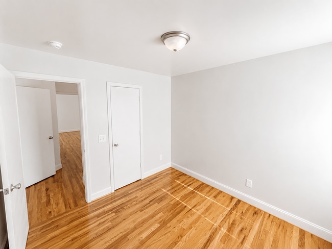 Building Photo - Three bedroom, 2 bath house in Gibsonville