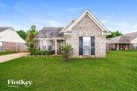 Building Photo - 10219 Cottage Oaks Cove