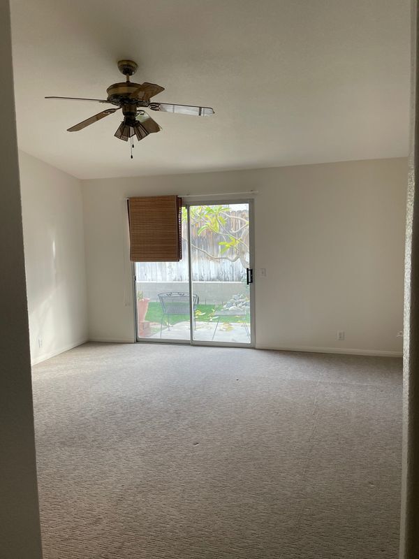 Building Photo - 53865 Avenida Mendoza