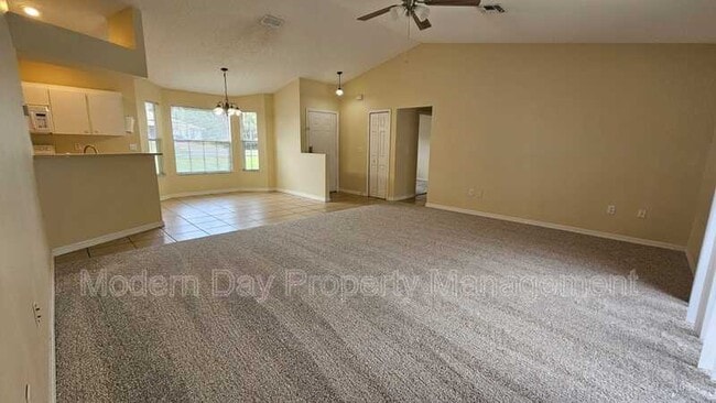 Building Photo - 10368 Lansfield St