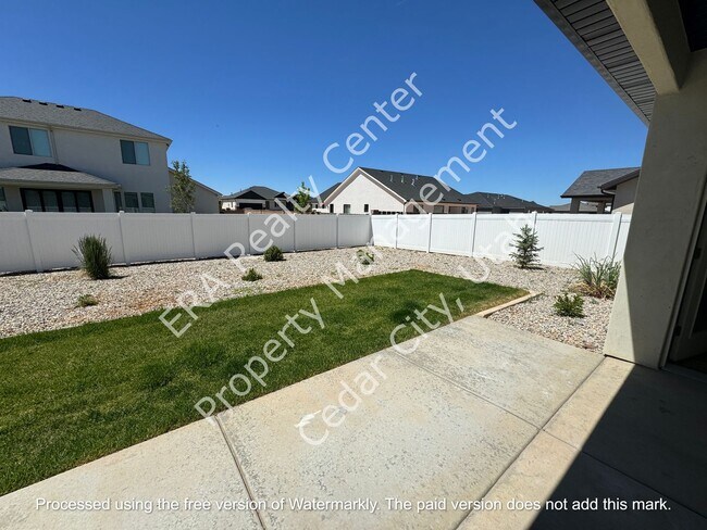 Building Photo - 4453 W 275 N