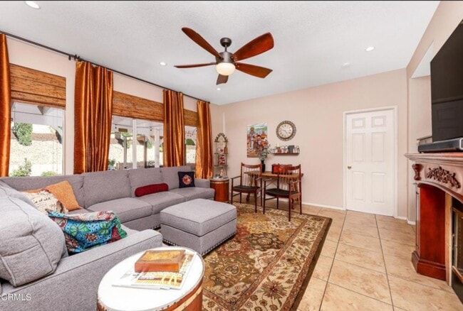 Building Photo - 40454 La Quinta Ct