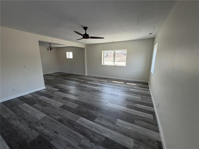 Building Photo - 775 Freeport Rd