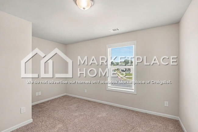 Building Photo - 204 W L Miller Dr