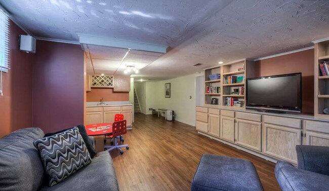 Building Photo - Charming 2 Bedroom In Benson!!
