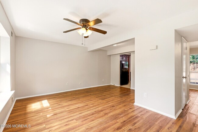Building Photo - 35 Mizzen Dr