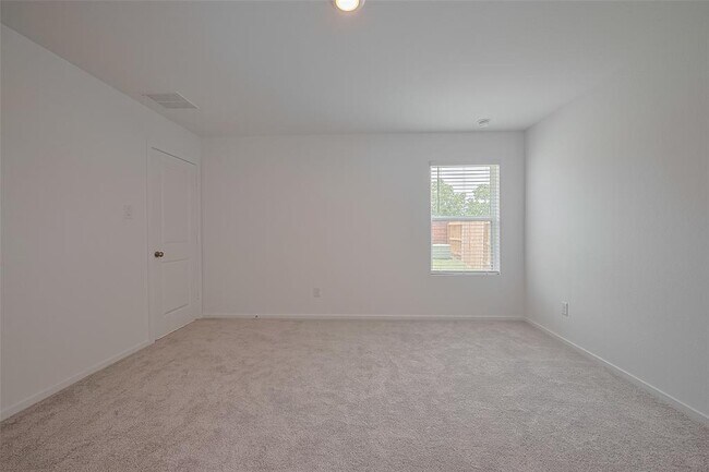 Building Photo - 3037 Dawn Sound Dr