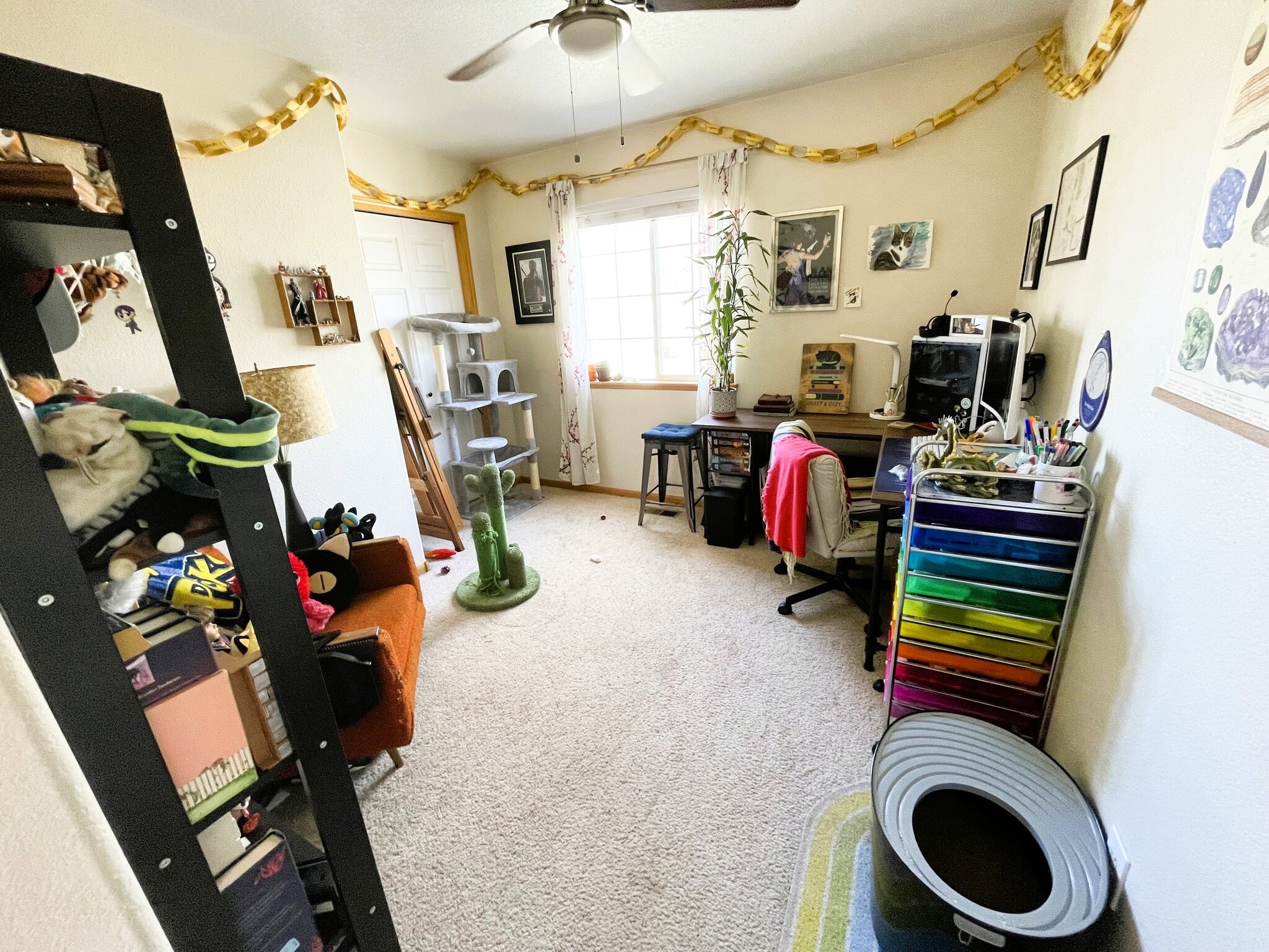 Building Photo - 1678 Rhyolite St