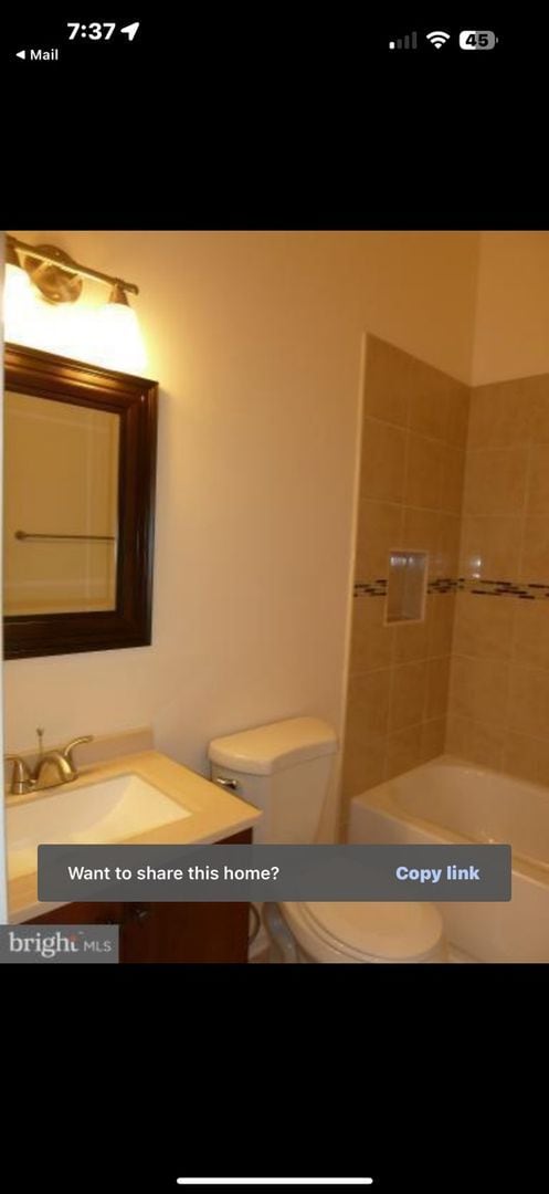 Building Photo - Charming 3BR Townhome in Gaithersburg