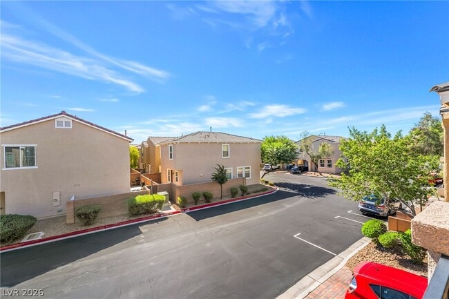 Building Photo - 10471 Masons Creek St