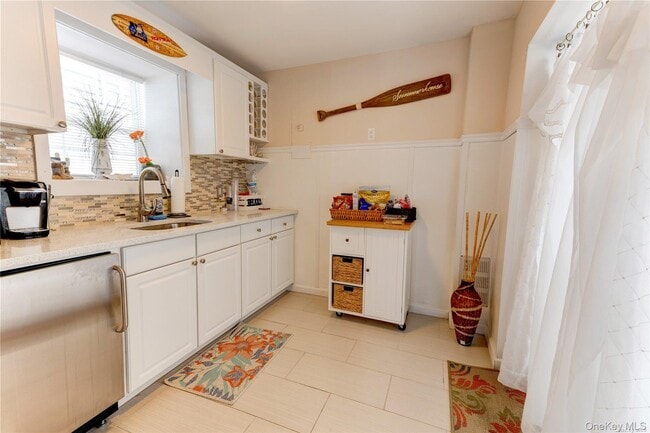 Building Photo - 67 Vermont St