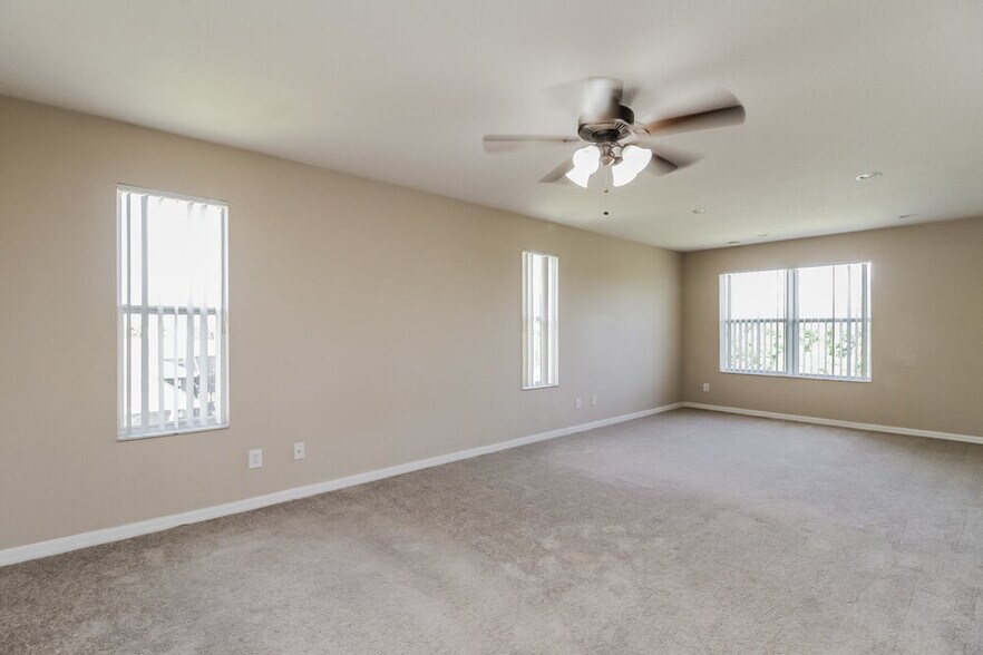 Building Photo - 1239 Juniper Hammock St