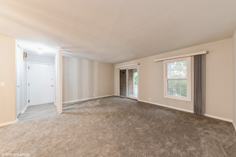 Building Photo - 560 Shorely Dr