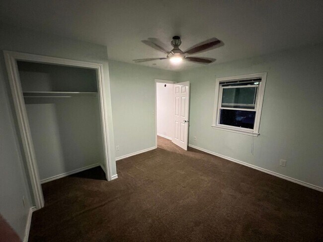 Building Photo - 174 S 600 E