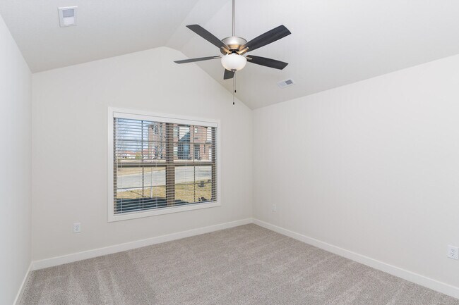 Building Photo - 1805 Talco Dr