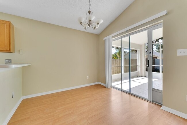 Building Photo - 8042 Tabby Ln