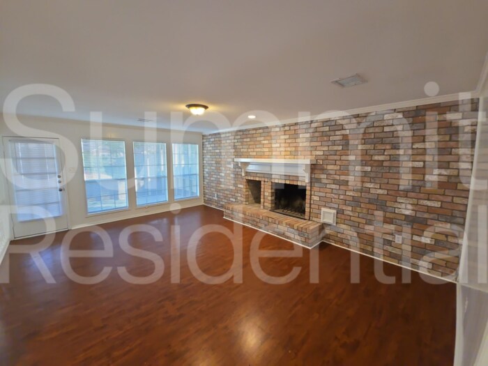 Building Photo - 5223 Brownlee Ln