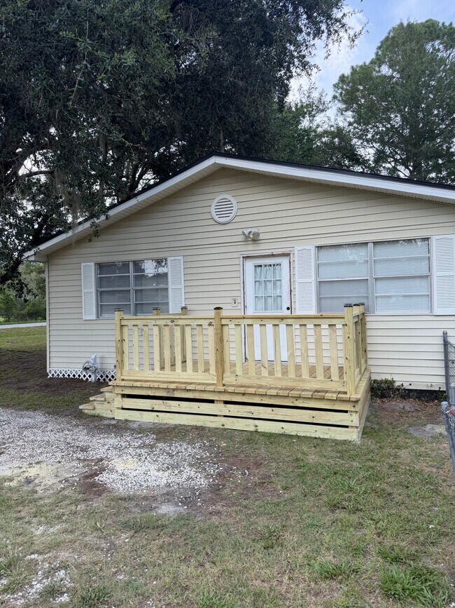 Building Photo - 105 Owen Acres Dr