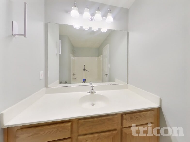 Building Photo - 11626 Lioness St