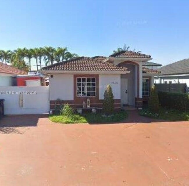 Building Photo - 14026 SW 151st Ct