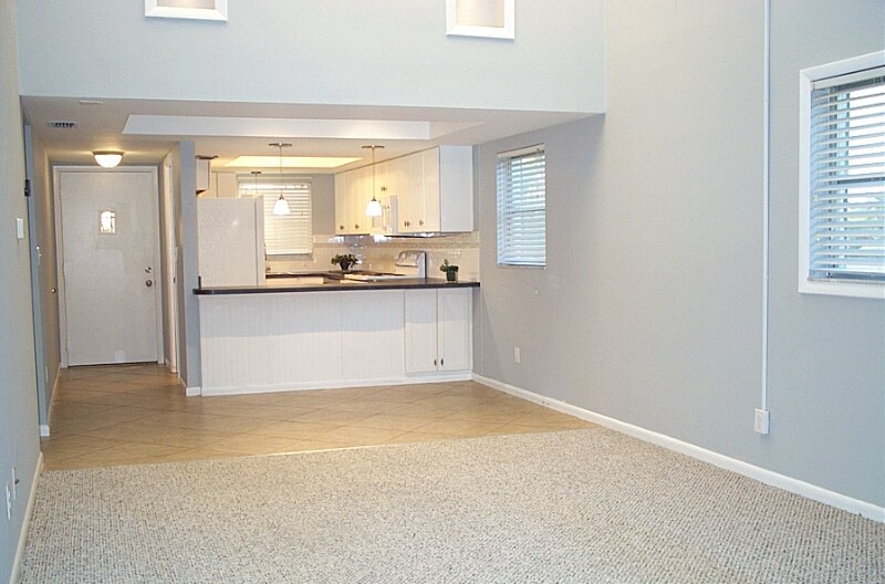 Building Photo - 490 Charlemagne Blvd