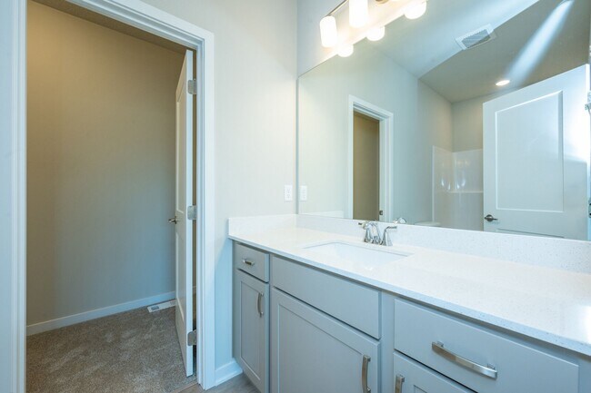 Building Photo - Brand-New 3-Bed Townhome with Attached Garage in Wolf Creek