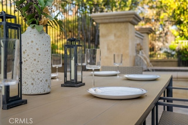 Building Photo - 7 Pacific Winds