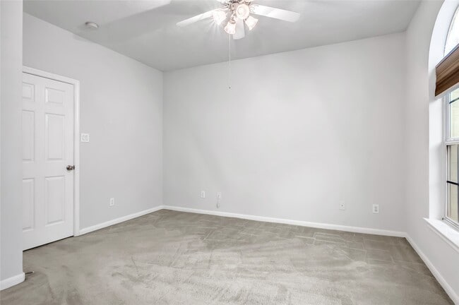 Building Photo - 10231 West Palm Lake Drive