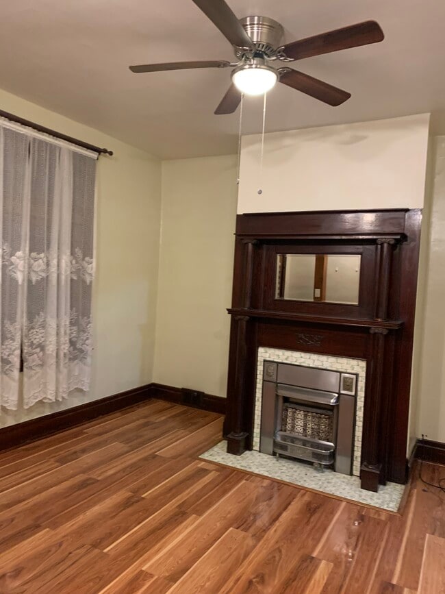 Building Photo - 2017 Veronica St