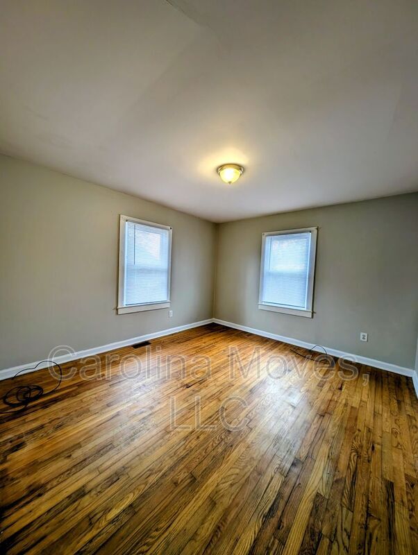 Building Photo - 201 Emile St