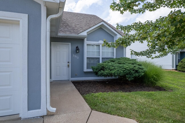 Building Photo - 3513 Delmar Ct