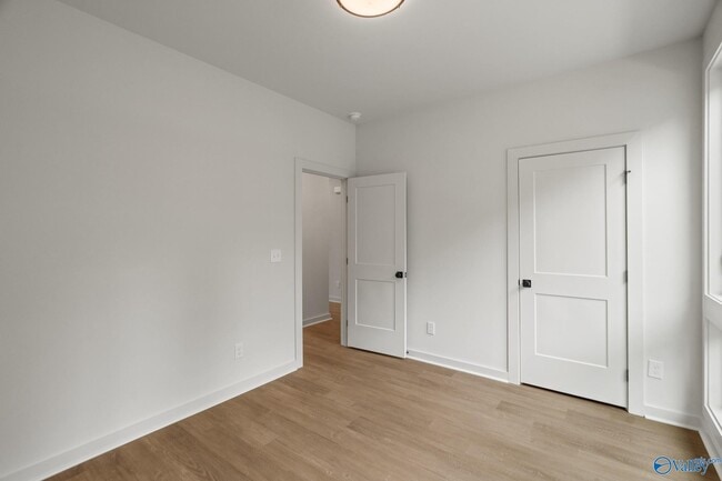 Building Photo - 2512 Freeman Rd SW