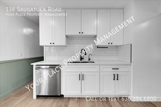 Building Photo - 136 Saugatuck Rd