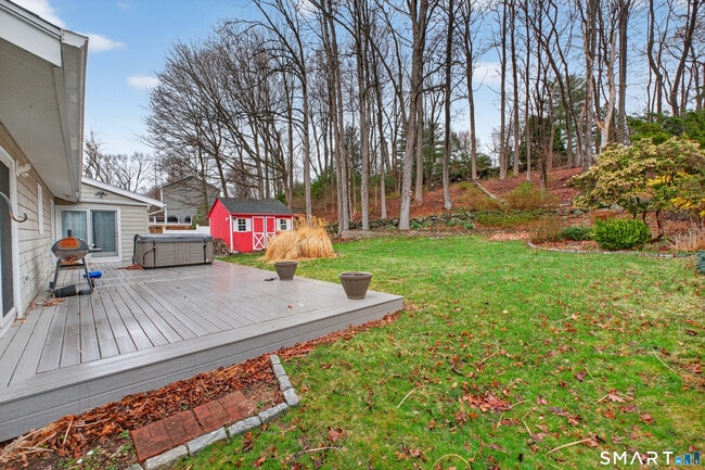 Building Photo - 6 Brighton St