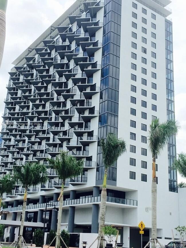 Primary Photo - 5252 NW 85th Ave