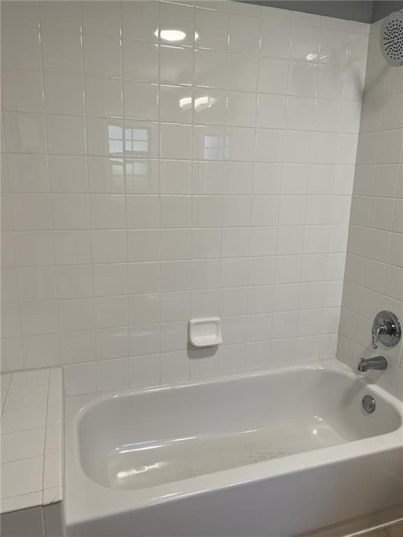 Building Photo - 750 Dalrymple Rd