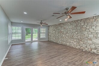 Building Photo - 313 Ranger Dr