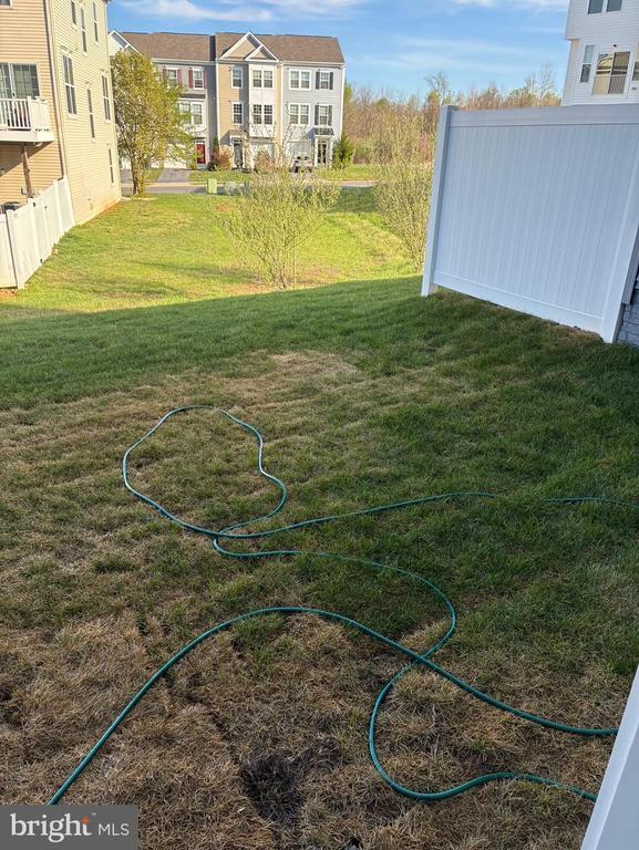 Building Photo - 473 Husky Trl